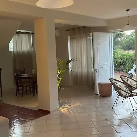Sakuras House * Πεσάδα