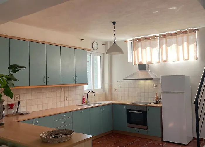 Sakuras House